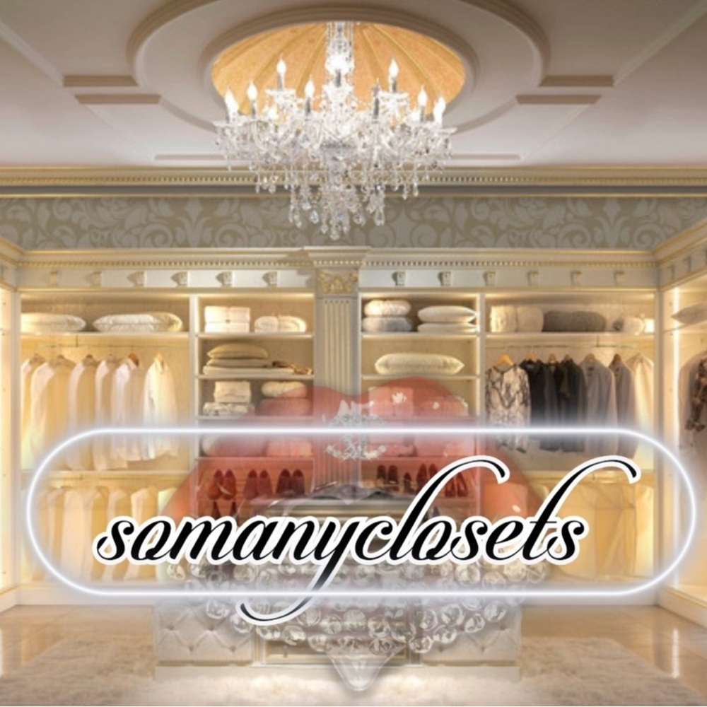 @somanyclosets show listing - Picture 2 of 3